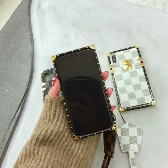 iPhone case 💰📱No brand - Picture 2 of 3